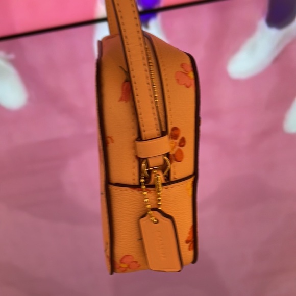Coach c8699 Mini Camera Bag With Mystical Floral Print Faded Blush Multi - Picture 14 of 16